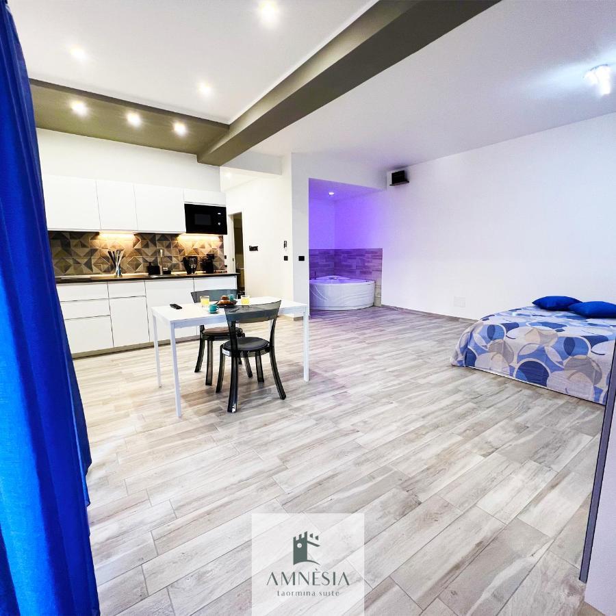 Amnesia Taormina Suite Bagian luar foto