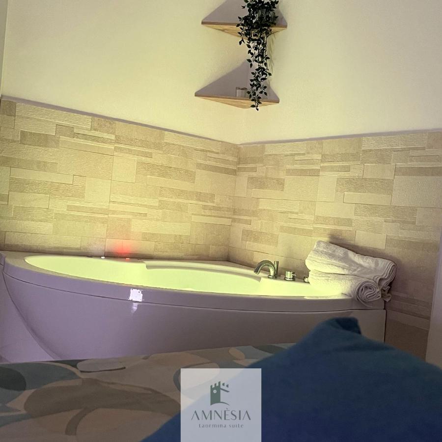Amnesia Taormina Suite Bagian luar foto