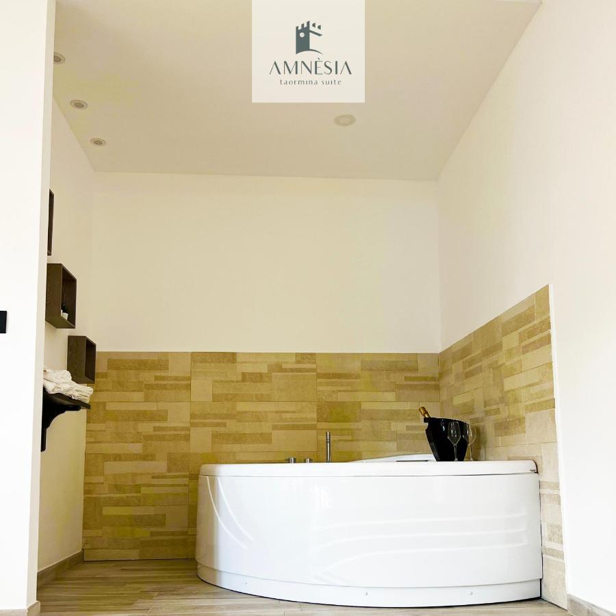 Amnesia Taormina Suite Bagian luar foto