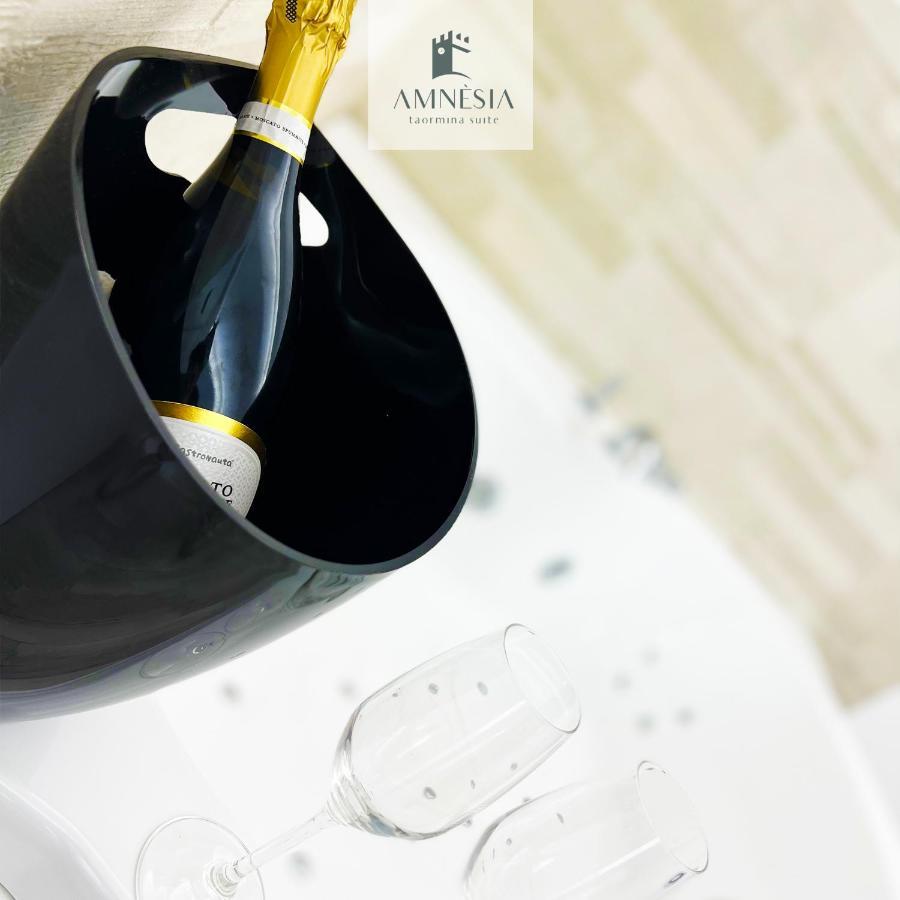 Amnesia Taormina Suite Bagian luar foto