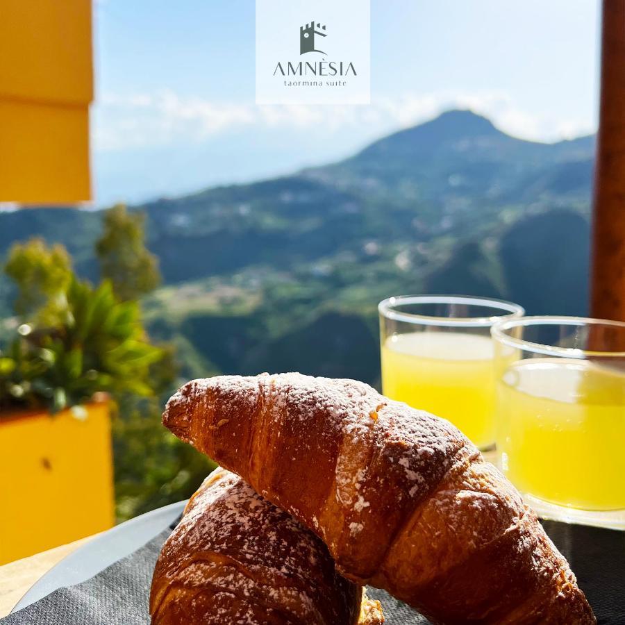 Amnesia Taormina Suite Bagian luar foto