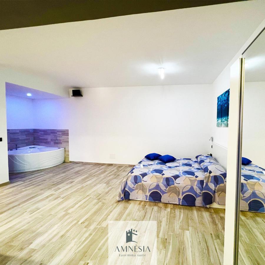 Amnesia Taormina Suite Bagian luar foto